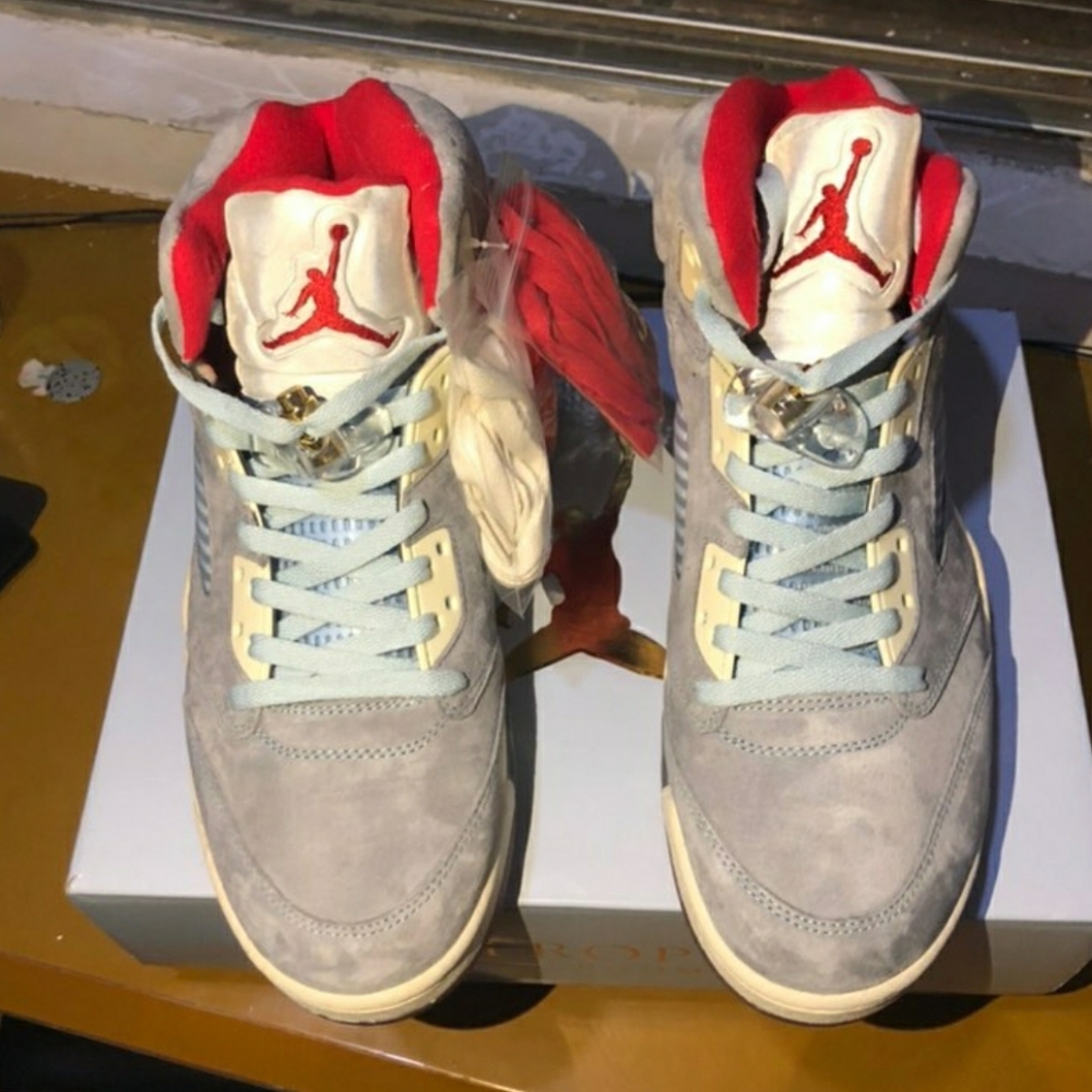 Jordan 5 trophy rooms